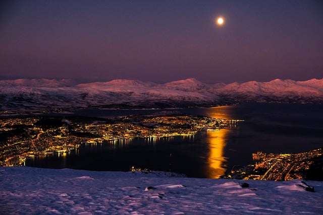 fjords of tromso at night
